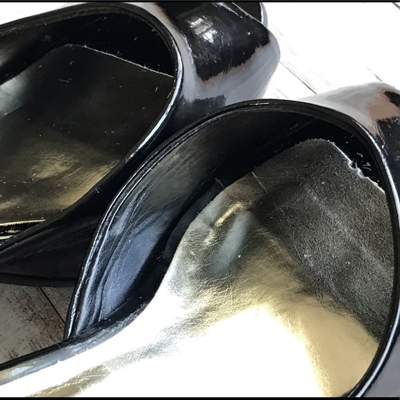 Steve Madden Black Patent Peep Toe Platform Sz 10 - Picture 8 of 8